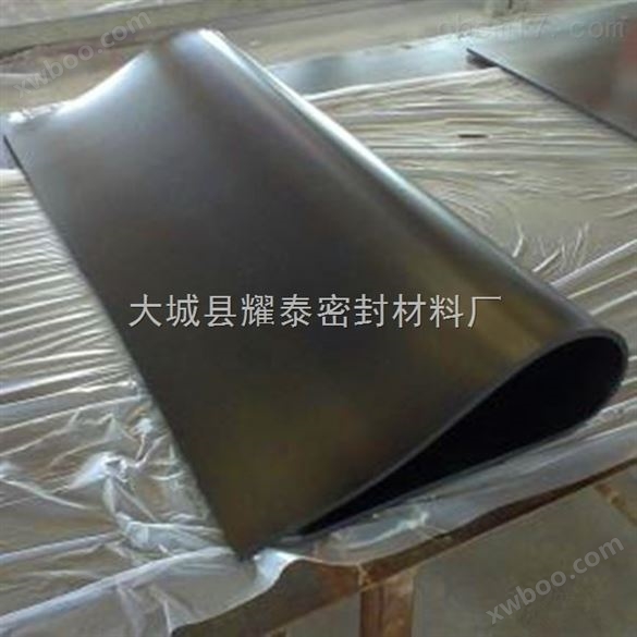 厂家供应优质氟橡胶板，规格齐全