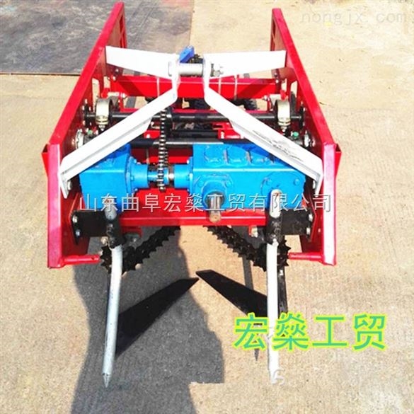 新蔡县新型拖拉机带动花生摘果机 多功能花生收获机供应直销